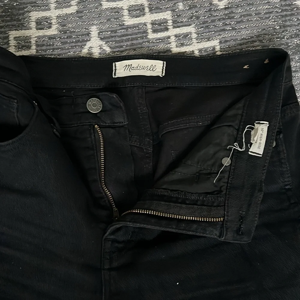 Madewell 10” High Rise Skinny Jeans in Lunar Wash - Picture 3 of 6